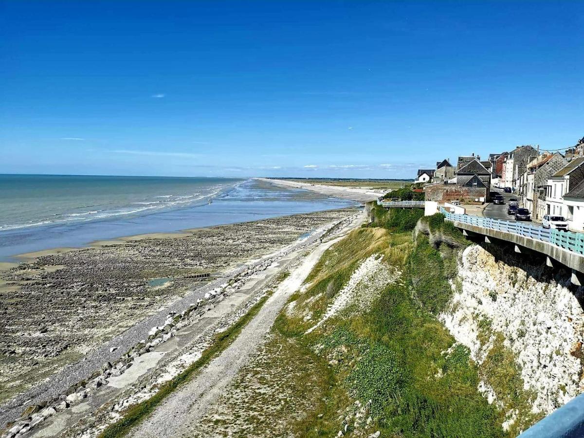Charmant Appartement Vu Sur Mer Ault Luaran gambar