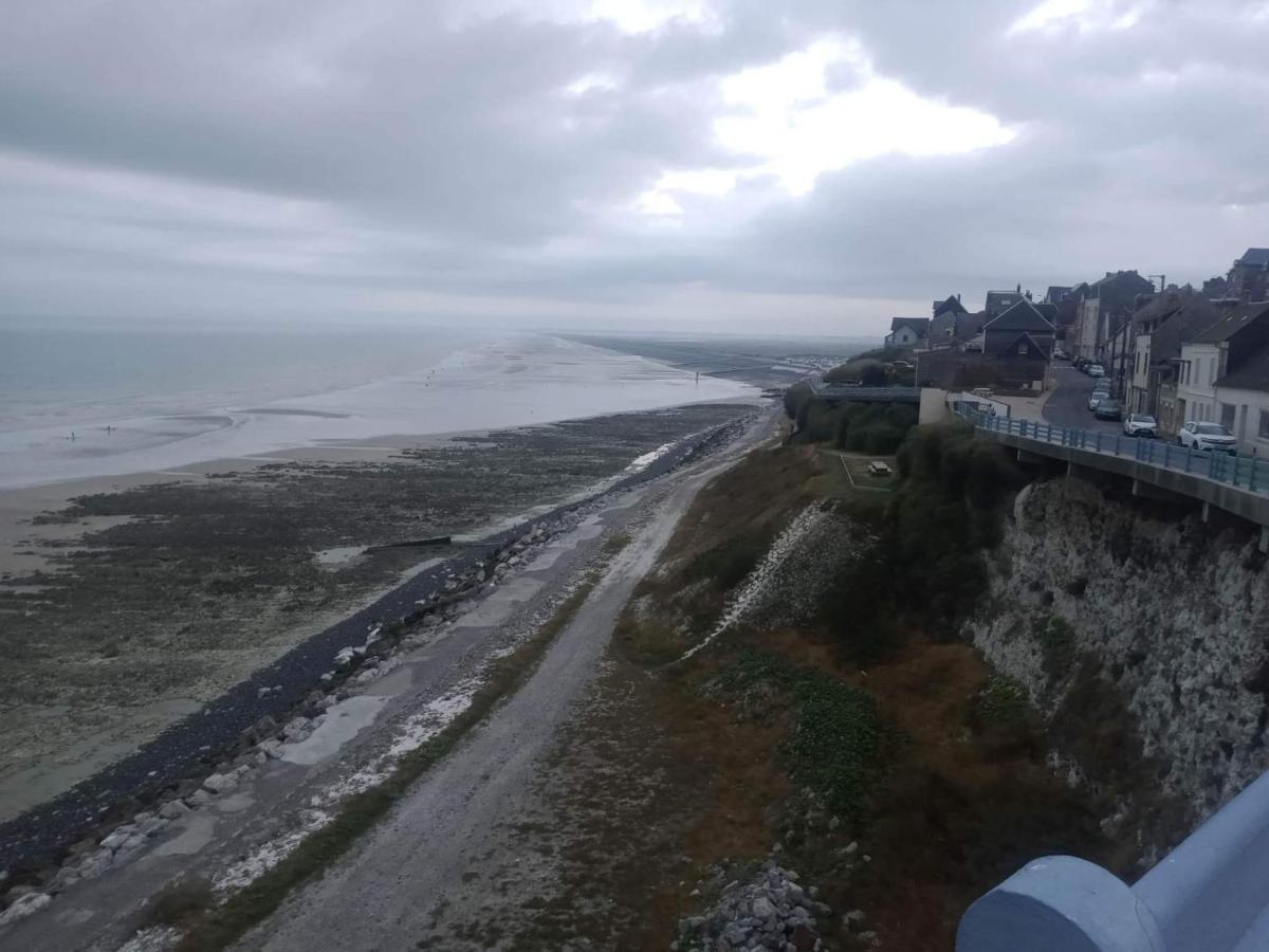 Charmant Appartement Vu Sur Mer Ault Luaran gambar